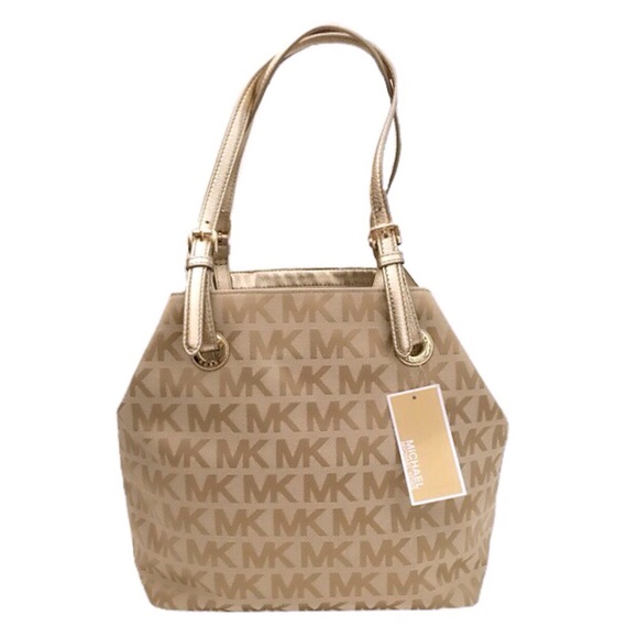 Michael Kors Handbags - 🎁 MICHAEL KORS • Jet Set Grab Bag